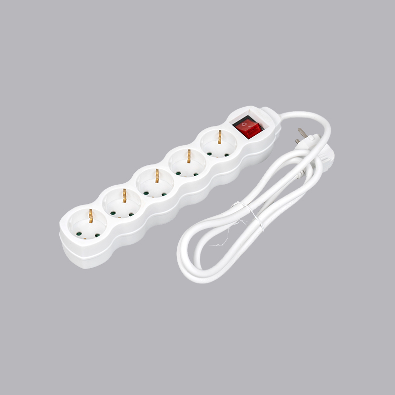 LOG-05K Nemecký typ tekvicového 5-cestného predlžovacieho kábla s prepínačom Multi-Socket